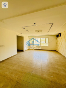 Spacious Apartment with 2 Bedrooms Resim 5