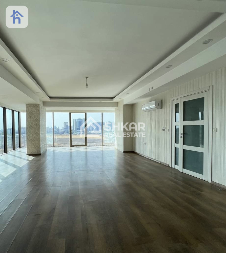 Elegant 2 Bedroom Apartment in Prime Location