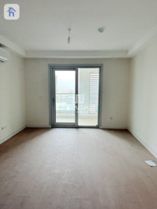 Sleek One-Bedroom Apartment for Rent Image 5
