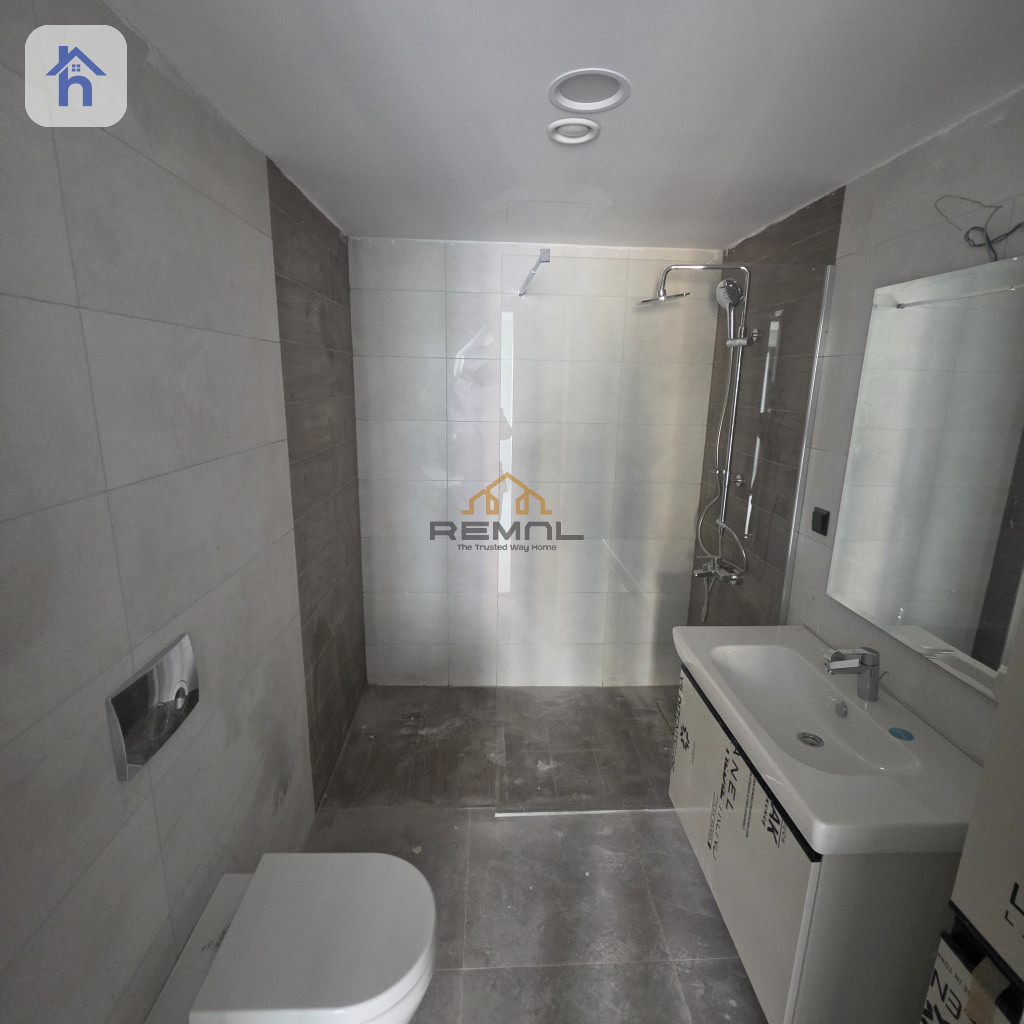 A suitable 1+1 apartment in Rami towers Resim 7