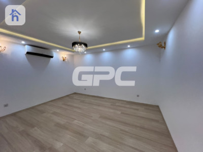 Spacious House, Italian Village 2 Resim 14