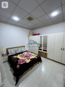 One Floor House image 4