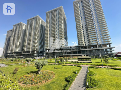 Spacious 4-Bedroom Apartment with Views image 2