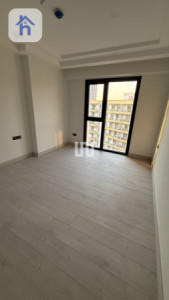 Modern One-Bedroom Apartment in Rami Towers Resim 4