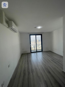 Modern Apartment in Prime Location image 5