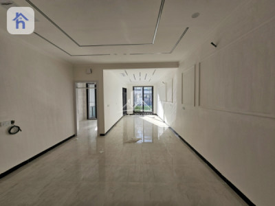 Spacious House with 3 Bedrooms Image 8