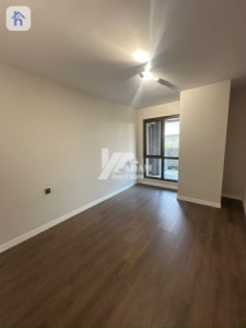 Spacious 3 Bedroom Apartment with Prime Location image 6