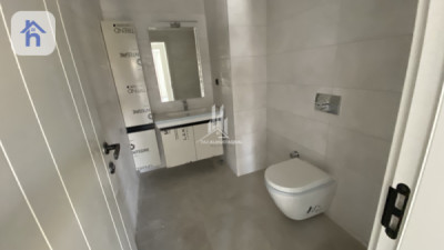 Modern Apartment in Rami Towers Resim 6