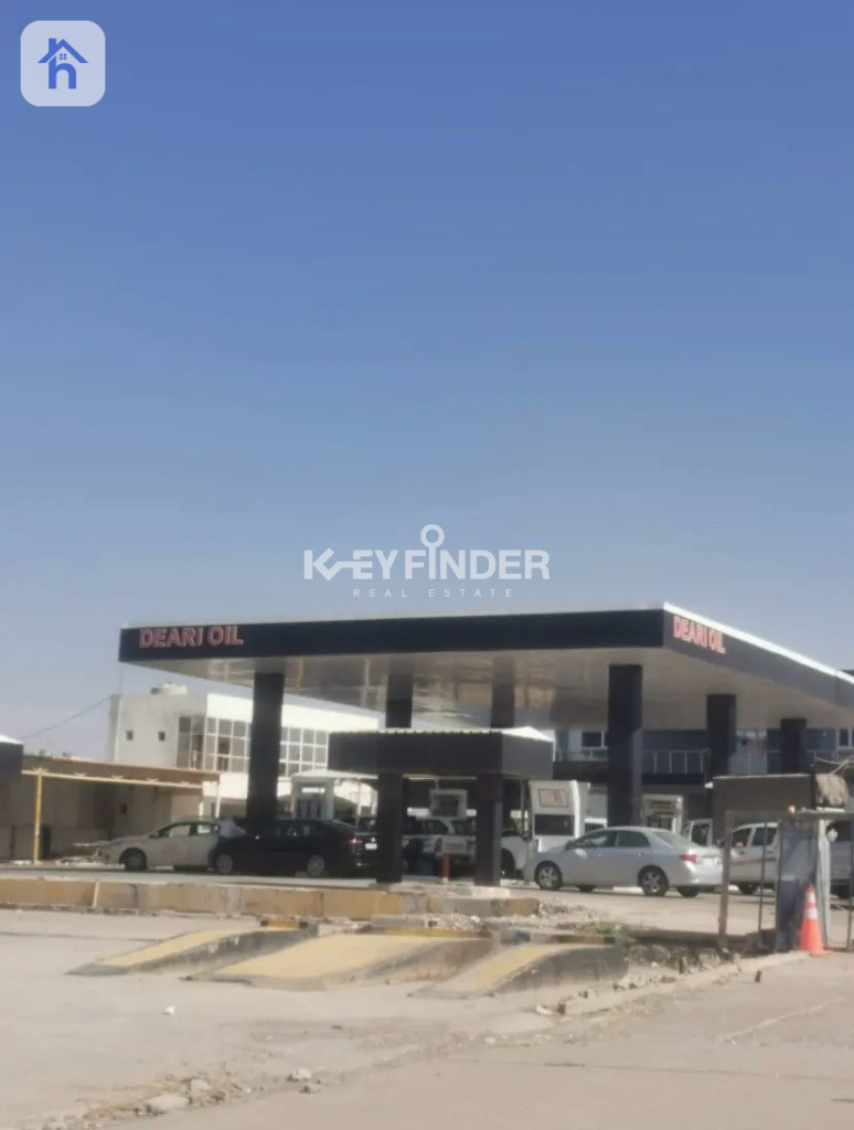 محطة بنزين للبيع