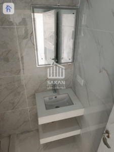Modern 3-Bedroom Apartment in Rasan Towers Image 10