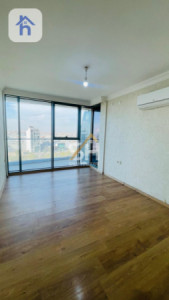 Spacious Apartment Resim 6