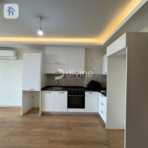 Modern Apartment with Spacious Layout image 2