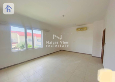 Modern 3-Bedroom House For Sale Image 10