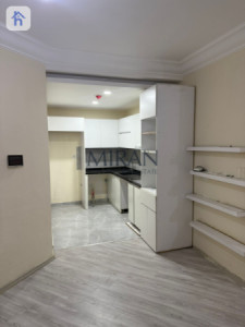 Bright 1BR House with Spacious Layout image 2