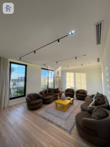 VIP House image 8