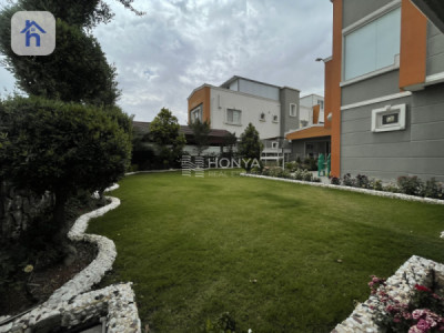 House (450m²) image 2