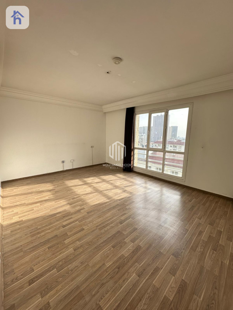 Spacious 3 Bedroom Apartment with Stunning Views