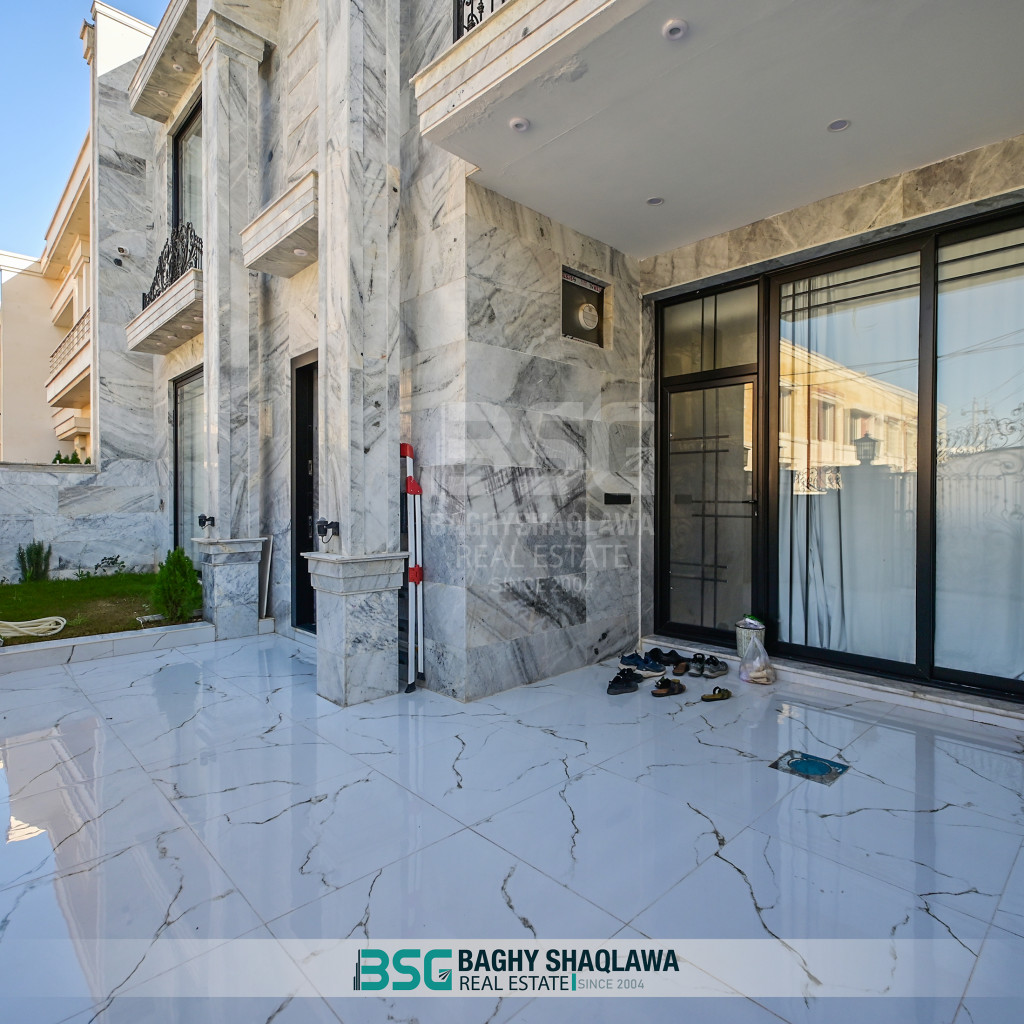 خانووی VIP وێنە 2