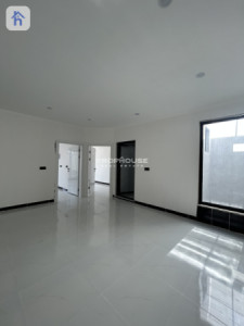 Two Floor House image 7