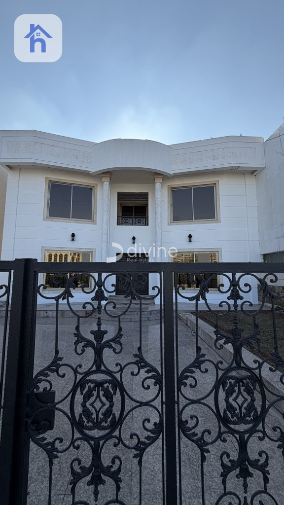 خانوویەکی نایاب بۆ کرێ لە دریم ستی