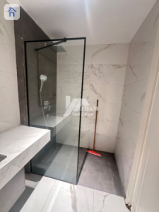 Bright and Airy 2-Bedroom Apartment image 4