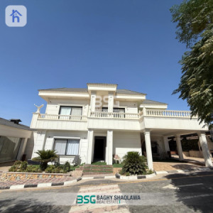 مزرعة للبيع بمساحة 3000 م² image 1