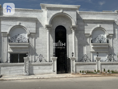 Modern House with Ample Space image 1