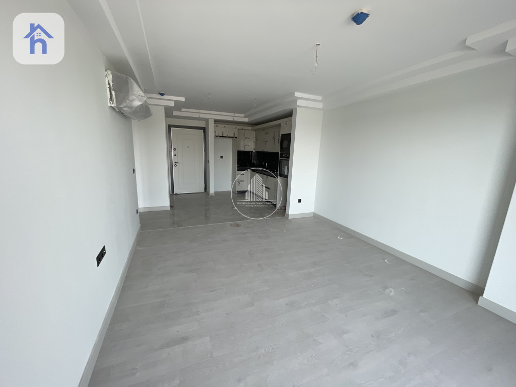 Modern apartment in Rami Towers