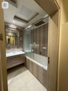 Spacious Park View Apartment, Erbil image 9
