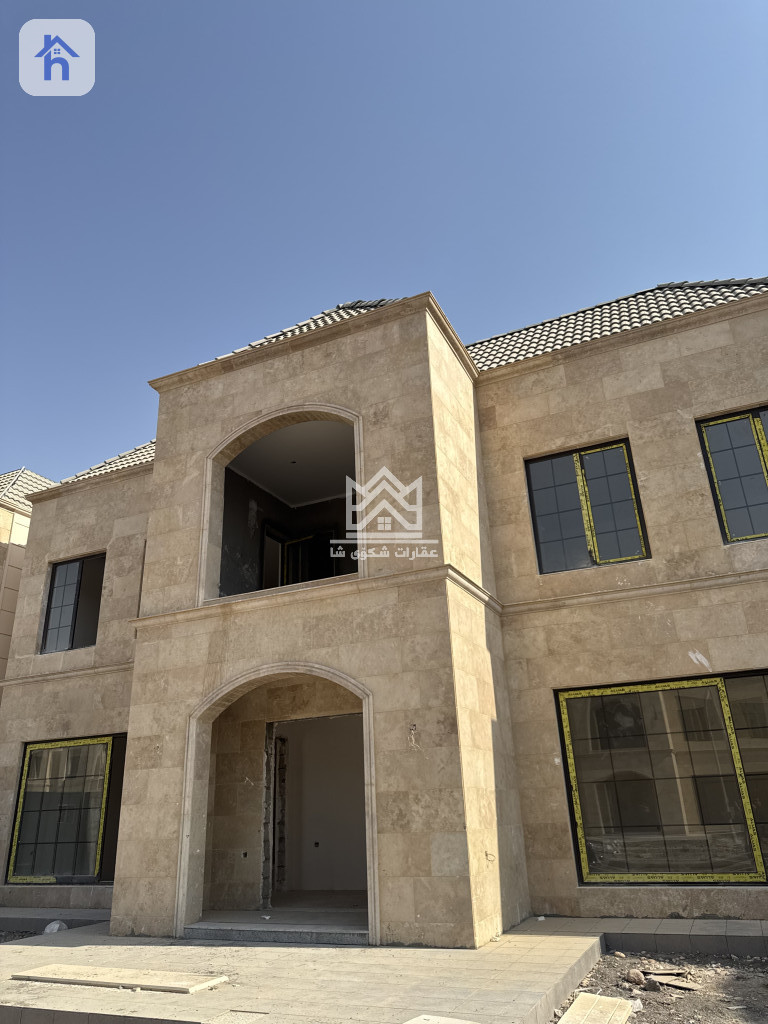 Spacious House in Spanish Village 2