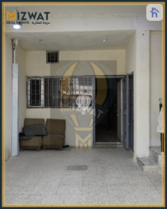 Spacious House with 2 Bedrooms image 4