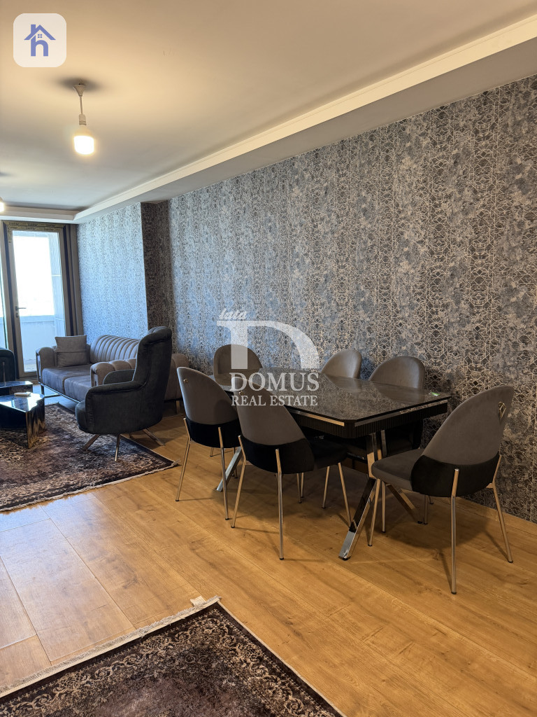 Elegant 1-Bedroom Apartment in Star Towers Resim 2