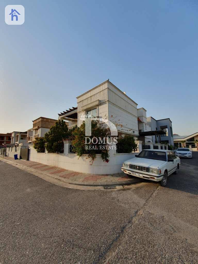 Spacious Villa with 5 Bedrooms