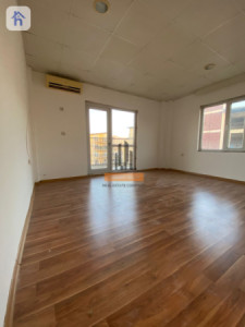 Spacious Apartment, 140m², 3 Bedrooms Image 5
