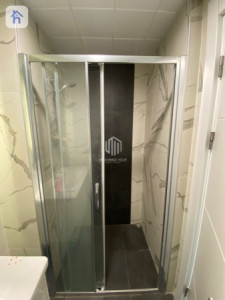 Studio Apartment For Rent Image 11
