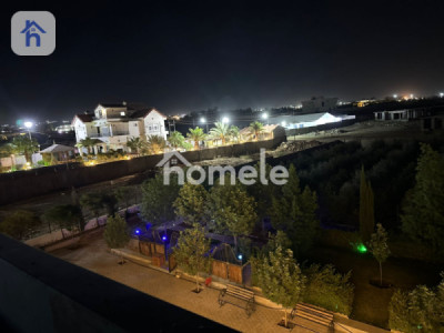 مزرعة واسعة مع أشجار الفاكهة صورة 15