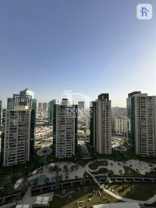 Cozy Studio Apartment in Empire Wings Image 11