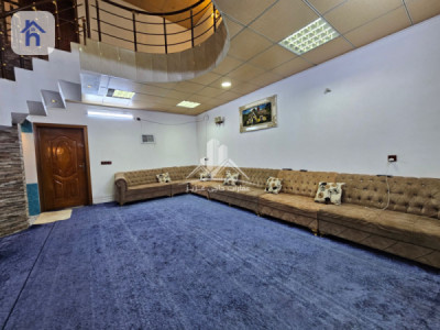 House Opposite Garden Image 7