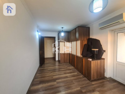 Apartment in Cash Image 17