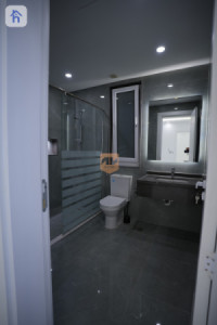 Modern 5-bedroom house for rent image 19