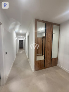 Spacious Three-Bedroom Apartment image 6