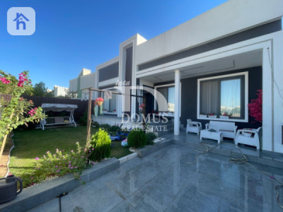 خانوویەکی ئارام لە شاری گەنجان وێنە 4