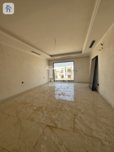 House with 4 Bedrooms in Aram City 2 Image 14