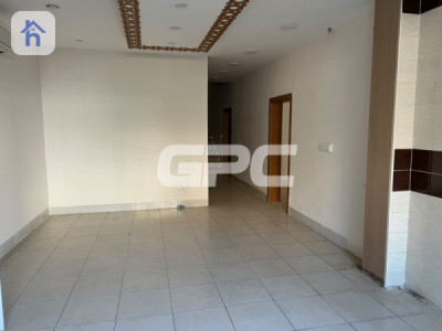 Luxurious 4-Bedroom Home for Rent image 2