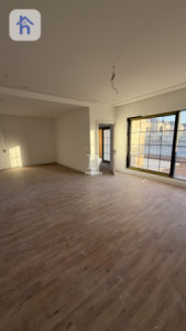 Modern House image 13
