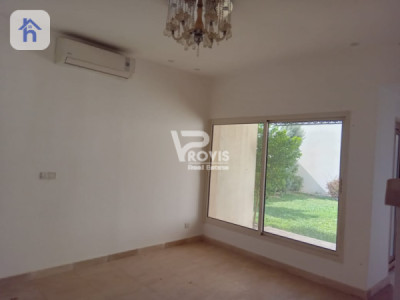 Spacious House with Multiple Rooms Image 4