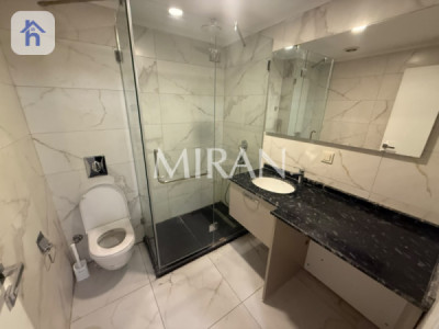 شقة بواجهة داخلیة image 3
