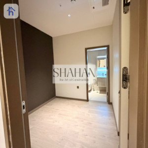 Chic Apartment with City Views Image 5