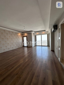 Spacious apartment for sale image 2