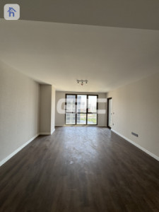 Cozy Apartment in Central Location image 1